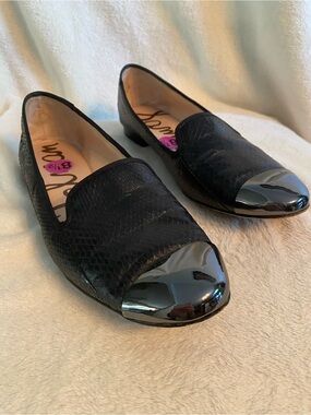 Sam Edelman Black Loafers with Metallic Cap Toe